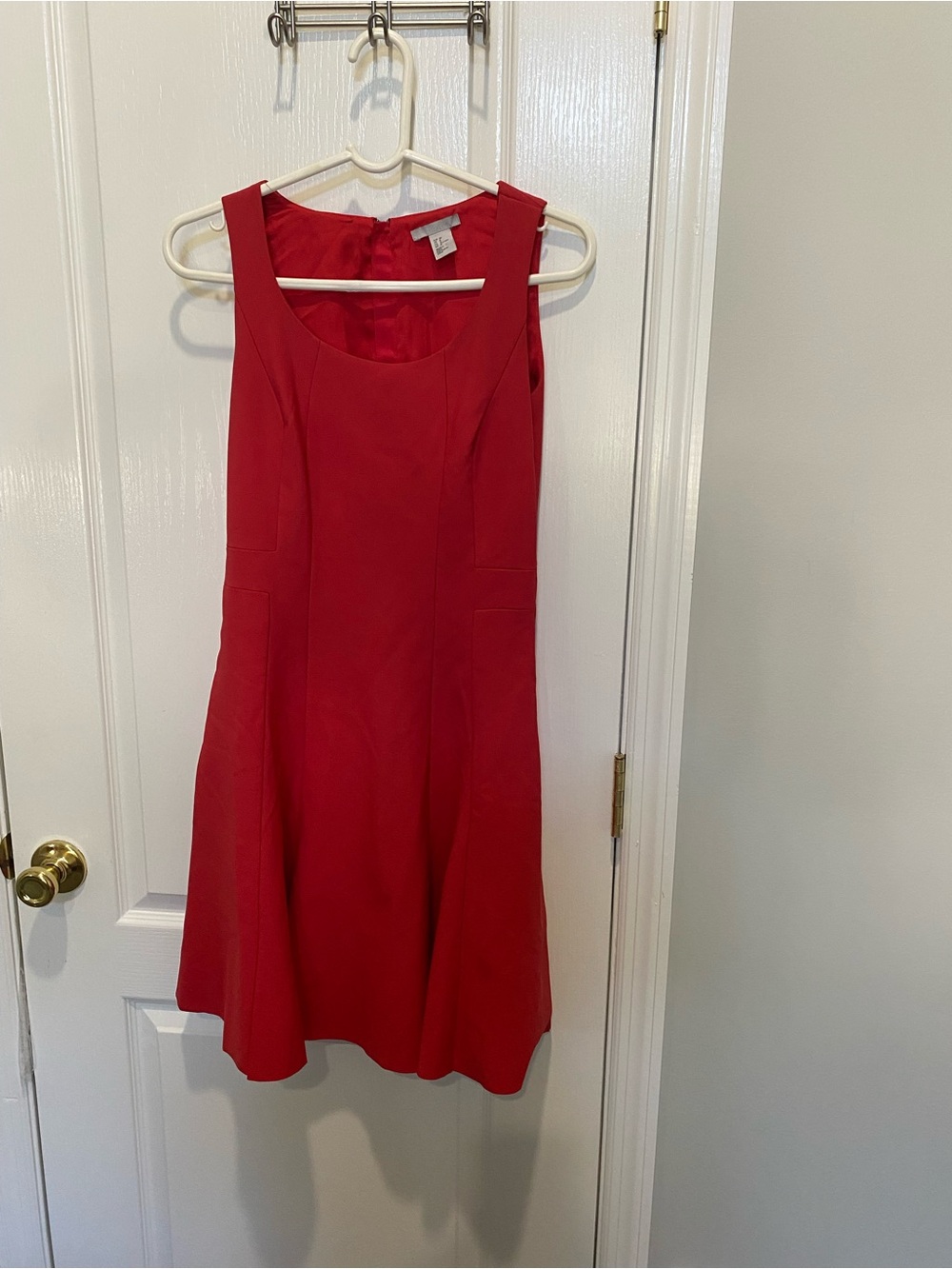 H&M Red Sleeveless Scoop Neck Fit-and-Flare Dress